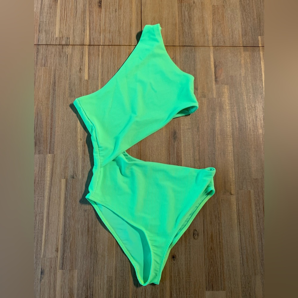 Beach Riot Celine Ribbed One piece swimsuit size Small lime green